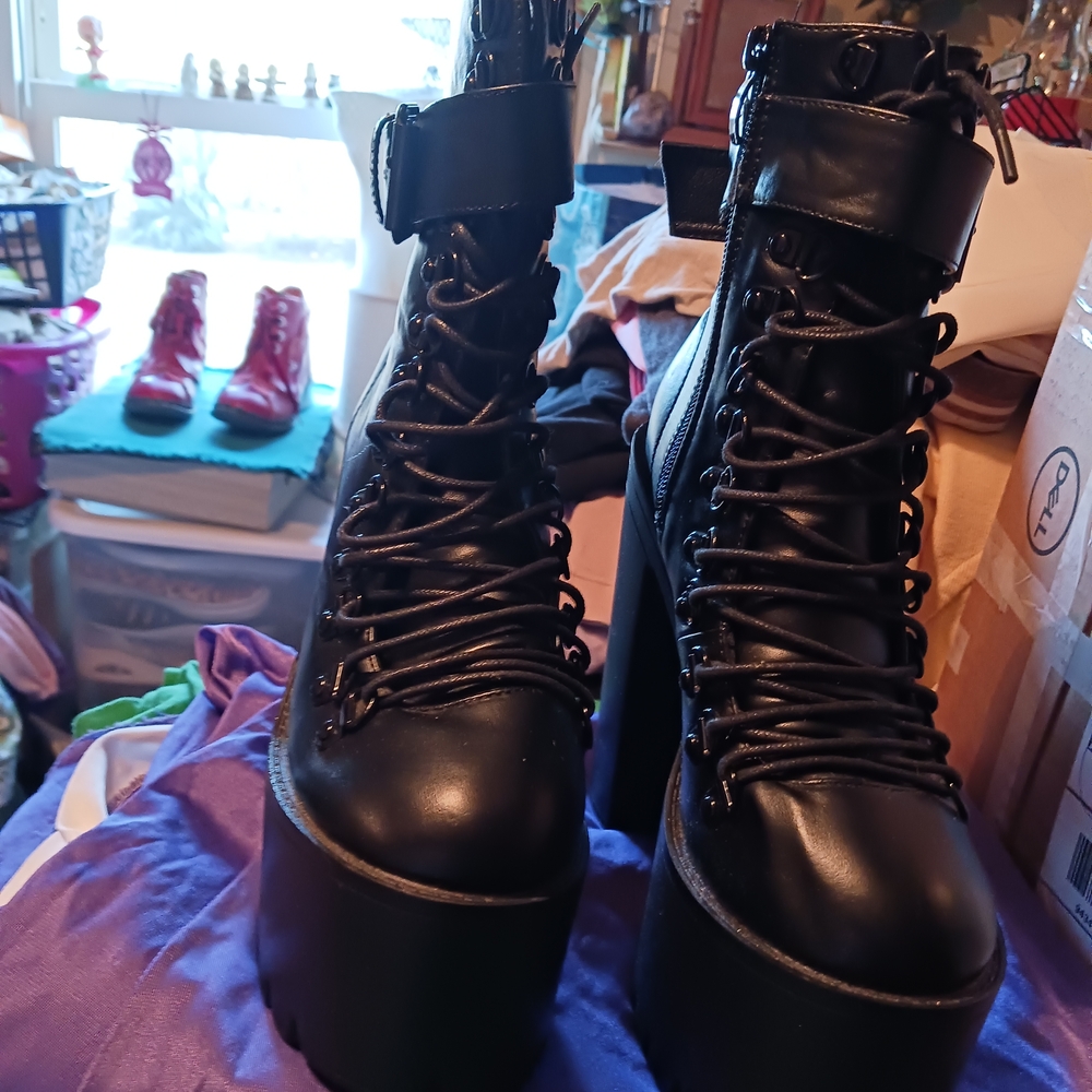 Sleek Black Lace-Up Platform Boots